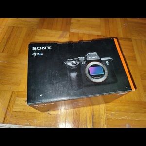 SONY A7SIII